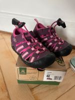 Schuhe Gr. 24 Kamik Trekking Sandale Converse Chuck Berlin - Steglitz Vorschau