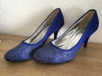 Blaue Pumps mit Strass Glitzer, High Heels, Ausgeh Schuhe, Gr 40 Hessen - Groß-Gerau Vorschau