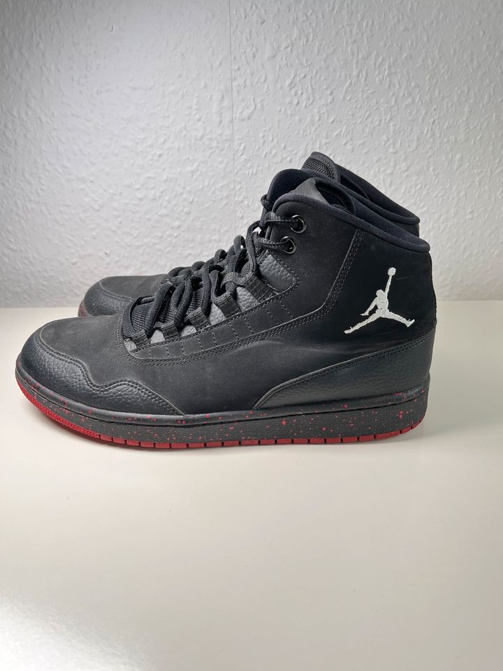 Jordan executive top premium black