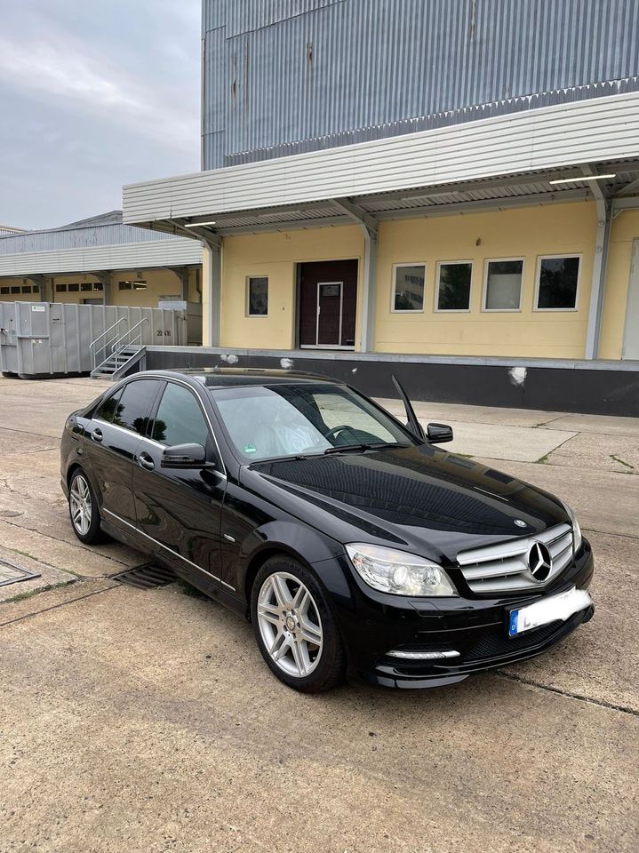 Mercedes Benz  C klasse 180 AMG Optik in Bremen