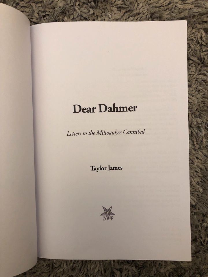 Jeffrey Dahmer Buch (Auf Englisch) in Berlin