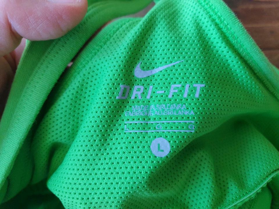 Nike Shirt Sport Dri-Fit Racerback Gr. L in Dresden