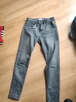 Jeans, Anthrazit, Gr 38, so gut wie neu, Blue Motion Nordrhein-Westfalen - Meckenheim Vorschau