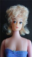 Vintage blonde long Bubble Cut Barbie Clone Doll 1960s Frankfurt am Main - Ginnheim Vorschau