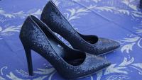 Neue ungetragene High Heels schwarz mit Glitzer Gr. 37 Pumps Baden-Württemberg - Achern Vorschau