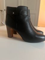 Cos Leder-Stiefelette in 41 Frankfurt am Main - Nordend Vorschau