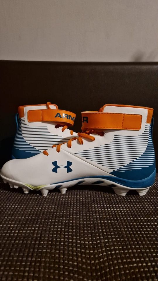 American Football Schuhe Under Armour Spine Clutch Fit Gr. 48,5 in Berlin