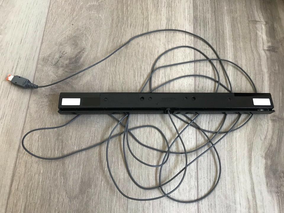 Nintendo Wii U, 5 Spiele, Zubehör, tanzen und singen »Karaoke« in Bad Krozingen