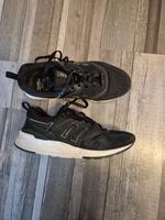 New balance trendy Sneaker Turnschuhe Schwarz 997H wie neu Top 39 Stuttgart - Birkach Vorschau