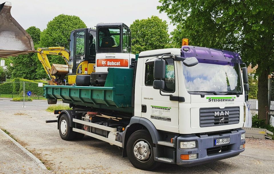 Wir suchen-kaufen Baumaschinen Bagger Radlader ectr. alle Marken in Goldbach