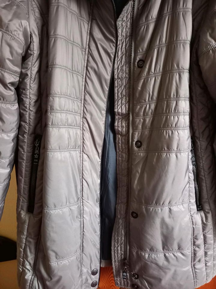 Damen Jacke Winterjacke Mantel von Canyon 42 in Neuwied