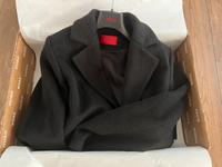 Wollmantel Wintermantel von Hugo Boss Gr. 38 Hessen - Butzbach Vorschau