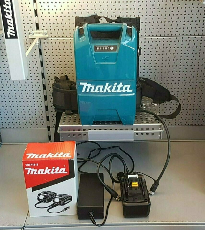 Rucksack-Akku Makita BL36120A 36V 12,0Ah NEU Ausstellungsstück in Menden