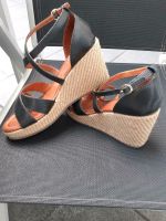 Wedges/Sandalen m. Keilabsatz Gr. 38 Bayern - Baiersdorf Vorschau