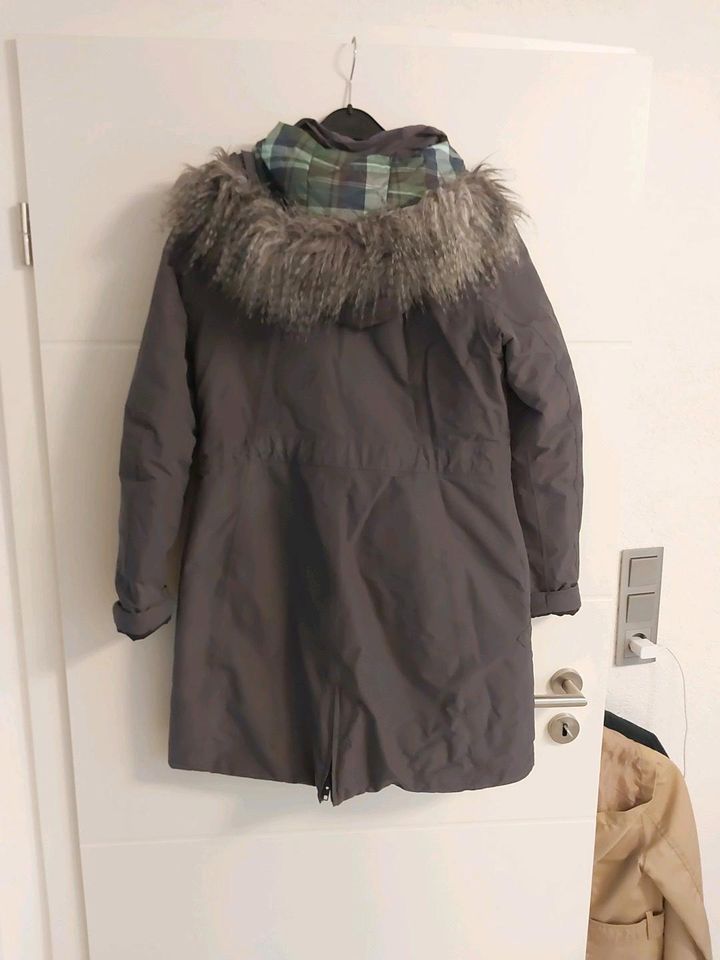 Winterjacke Damen M The North Face in Eschershausen