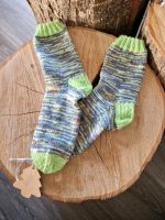 Selbstgestrickte Socken Gr.32/33 aus handgefärbter Sockenwolle Baden-Württemberg - Ihringen Vorschau
