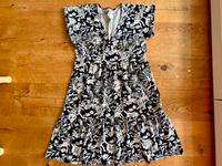 Kurzes Kleid dunkelblau von Orsay Gr. M/L florales Muster Bayern - Regensburg Vorschau