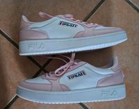 Fila Sneaker Gr. 40 NEU Brandenburg - Brieselang Vorschau