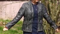 Biker Lederjacke schwarz unisex Gr.46 (D) mitelschwer Top Zustand Thüringen - Rastenberg Vorschau