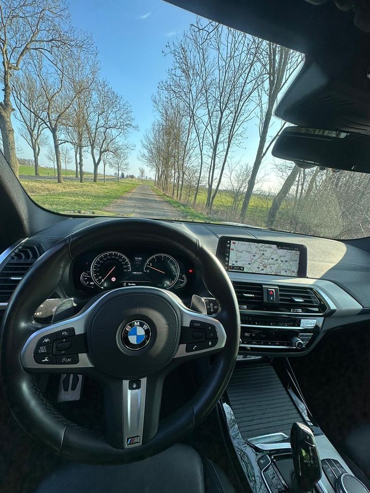 BMW X3 M40i X-Drive Vollausstattung 8-fach Panorama-Schiebedach usw. in Schweinfurt