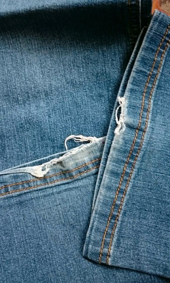 Umstandsmode Umstandshose Jeans Gr. M in Kabelsketal