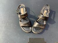 Schicke Sandalen von Janet D. schwarz Nordrhein-Westfalen - Herne Vorschau
