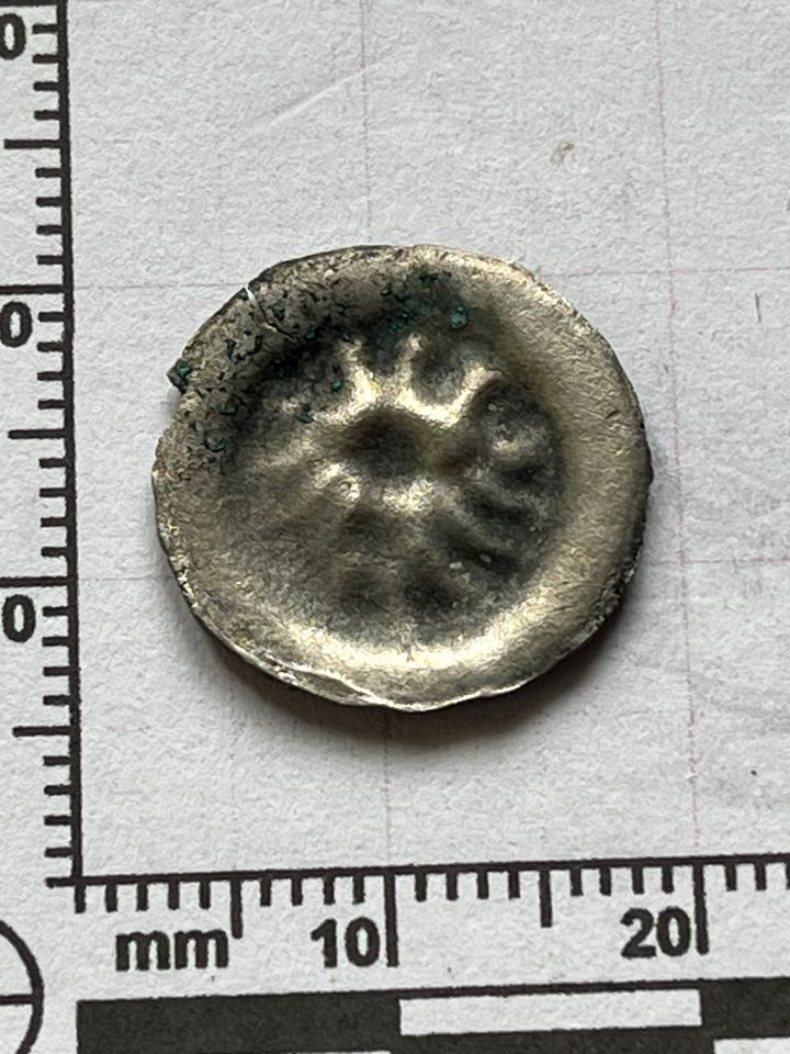 Münze Hohlpfennig Hannover 14. Jahrhundert „Helmpfennig“ Silber in Memmingen