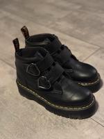 Dr martens Devon Herz Leder Plateaustiefel Köln - Köln Merheim Vorschau