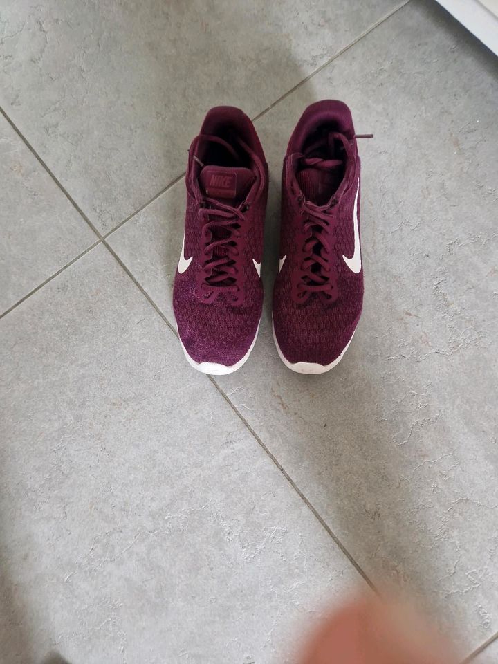 Turnschuhe AirMax Grösse 40,5 in Biederitz