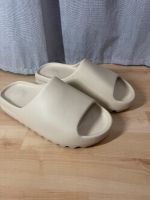 Gr. 43 | Yeezy slide Bone 43 / US 9 Baden-Württemberg - Schorndorf Vorschau