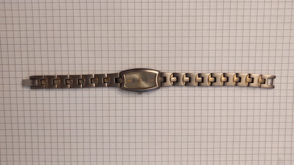 Damenuhr Uhr Titanium Titan in Augsburg