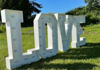 XXL Leuchtbuchstaben LOVE zur Hochzeit mieten Bayern - Erding Vorschau