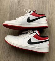 Nike Air Jordan 1 low 7,5  white/black/gym red Baden-Württemberg - Wolfach Vorschau