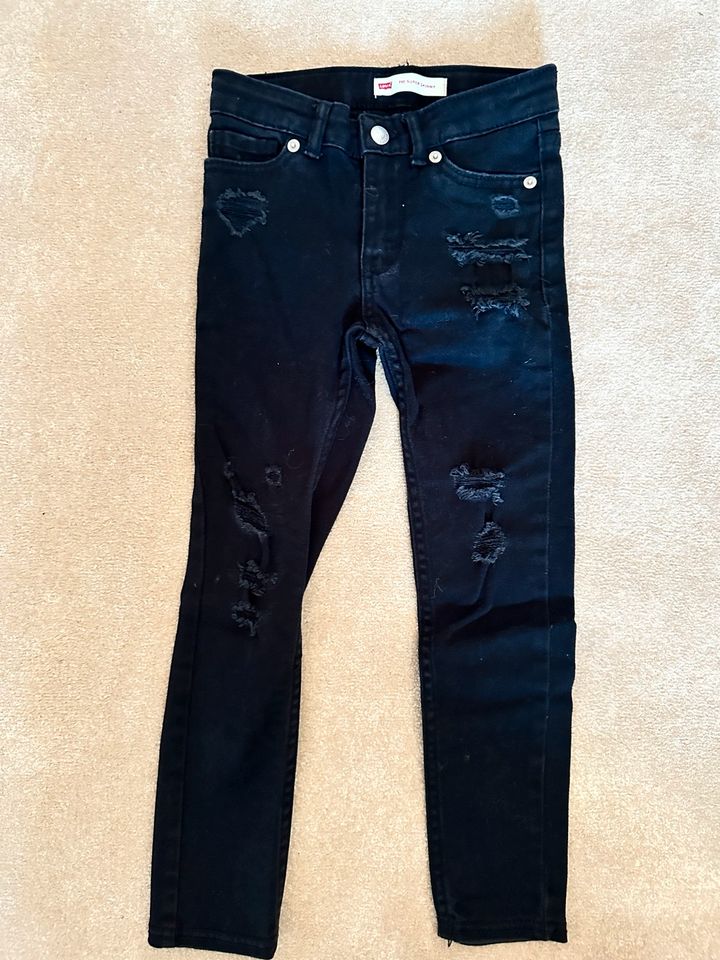 Jeans und Hosen Set 8 St Lewis, H&M und andere 116 in Wandlitz