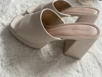 Trendige CATWALK Plateau-Mules in Creme – Gr. 38 Dithmarschen - Heide Vorschau