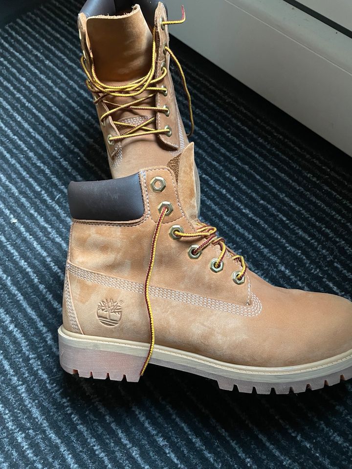 Timberland Boots Unisex in Baesweiler