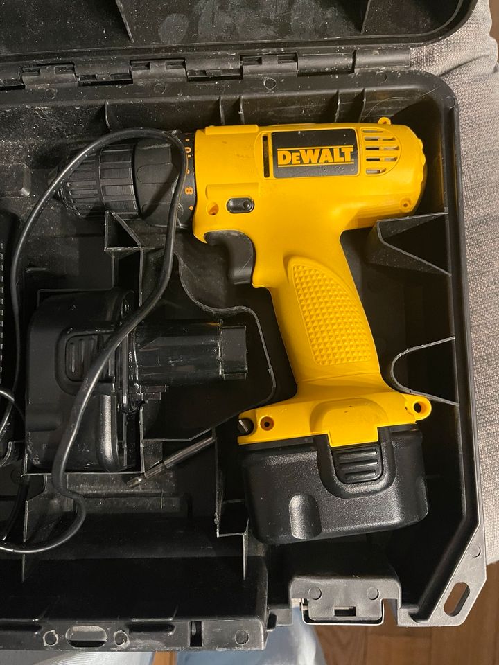 DeWalt Akkuschrauber DW907 in Markt Schwaben