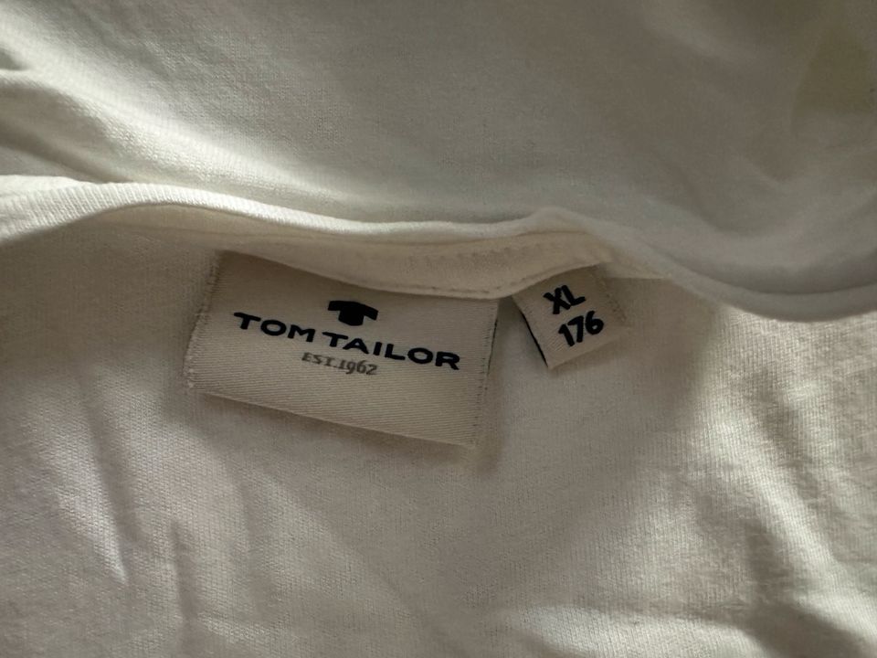 weißes Tom Tailor T-Shirt, Gr. 176 in Bad Harzburg