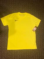 Nike T Shirt Herren gelb Neu Berlin - Reinickendorf Vorschau