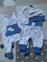 Babykleidung Set Gr 56 62 68 Handmade Strampler Mütze Hose NEU Brandenburg - Hoppegarten Vorschau