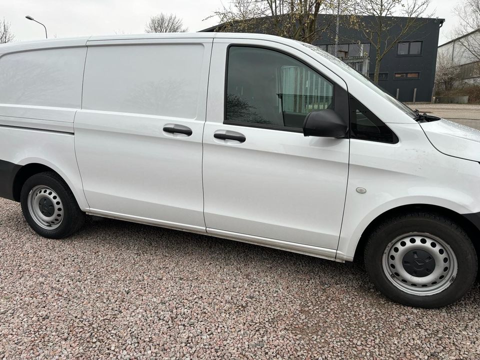 Mercedes Benz Vito lang 110 Cdi in Rostock