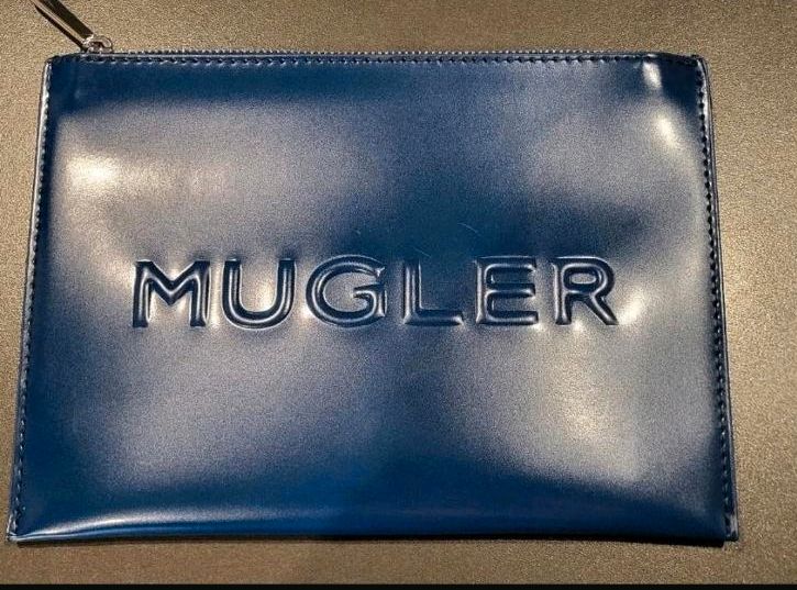 Mugler Clutch blau neu Accessoires Tasche Make up Tasche in Wunsiedel