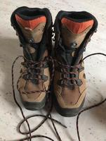 Lowa Vibram Bergschuhe/Wanderschuhe, Damen 41,5 Düsseldorf - Oberbilk Vorschau