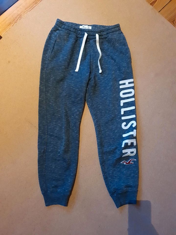 Hollister Jogging Hose Gr. XS in Kiel