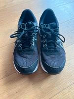 Schwarze Asics, Größe: 43,5 Niedersachsen - Oldenburg Vorschau