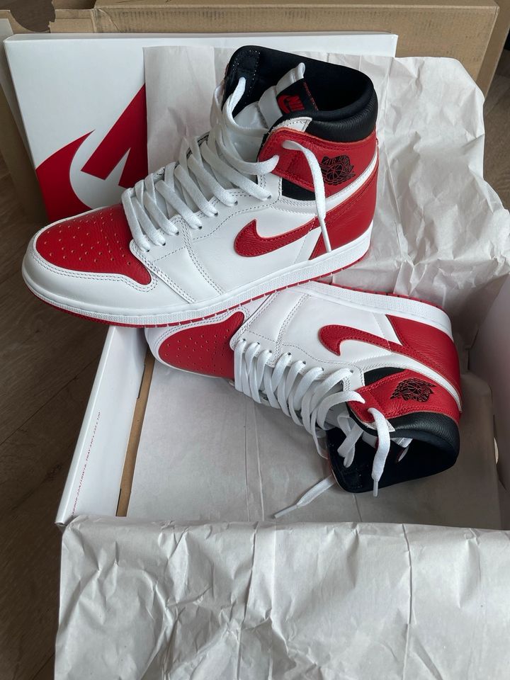 Nike Air Jordan 1 Retro High OG Heritage in Berlin