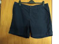 Blaue Shorts, kurze Sommerhose aus Baumwolle in Gr. 44 Niedersachsen - Schwülper Vorschau