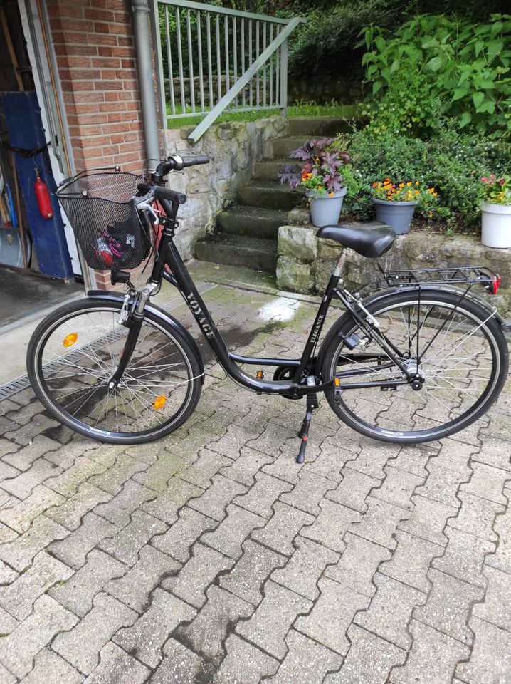 Damenfahrrad , Tiefeinsteiger, 28 Zoll" in Aachen