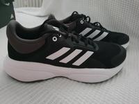 Adidas Schuhe Gr.42 Damen neu Hessen - Erlensee Vorschau