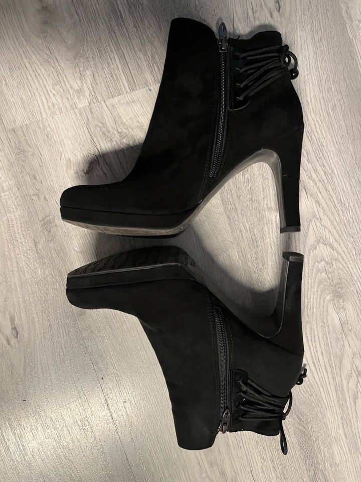 Tamaris ankle boots Größe 40 in Gundelfingen